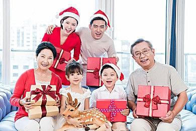 好评作品《大教堂》前传《大教堂：乌鸦的诅咒》公布